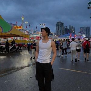 Meet your Posher, John paulo